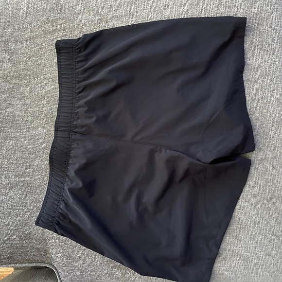 Men’s Hollister 5’ Short - Picture 5 of 6